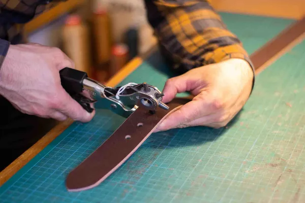 Fabriquez votre ceinture en cuir - Afbeelding nr. 3 - Wecandoo