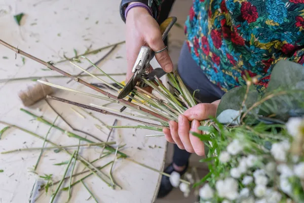 Composez votre bouquet de fleurs fraîches - Image n°3 - Wecandoo