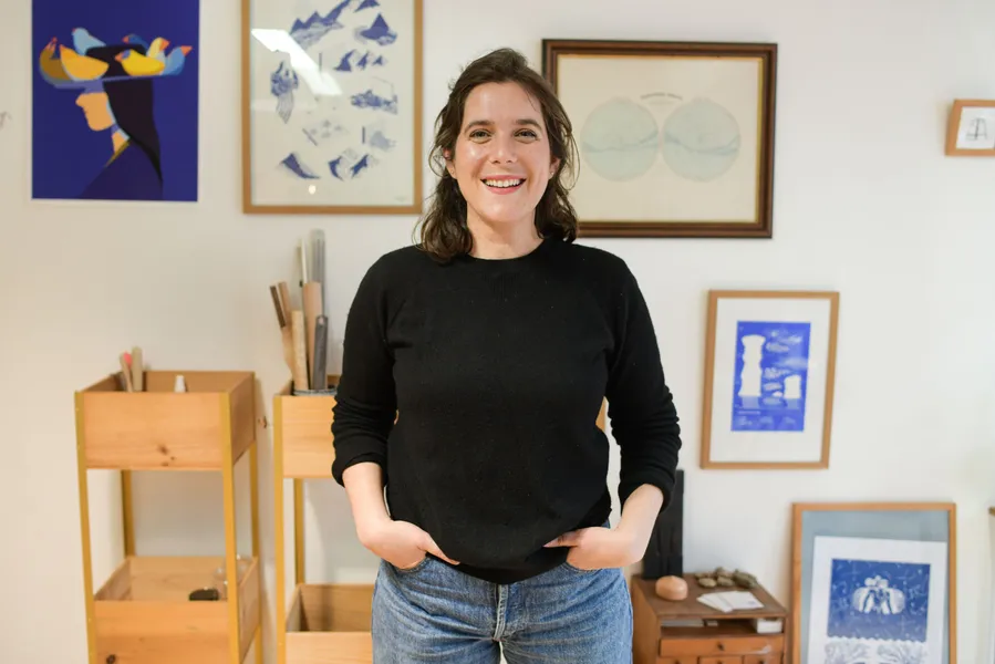 Emmanuelle: Céramiste in Rennes