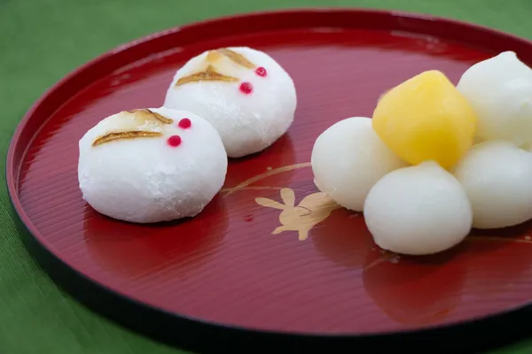 Wecandoo - Réalise tes Shiramata Dango ou mochis !