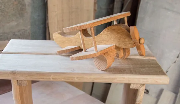 Wecandoo - Concevez votre premier jouet en bois