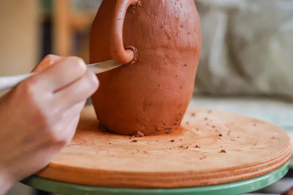 Wecandoo - Modelez votre vase en colombin