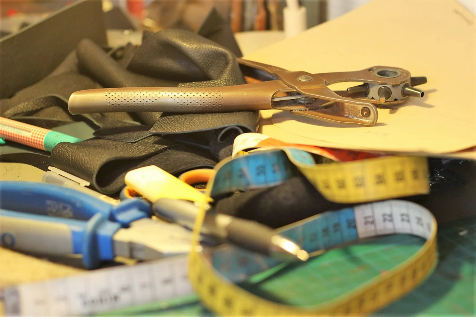 Fabriquez votre banane en cuir - Image n°3 - Wecandoo