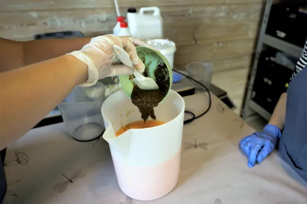 Fabriquez votre savon artisanal de 1kg - Afbeelding nr. 4 - Wecandoo