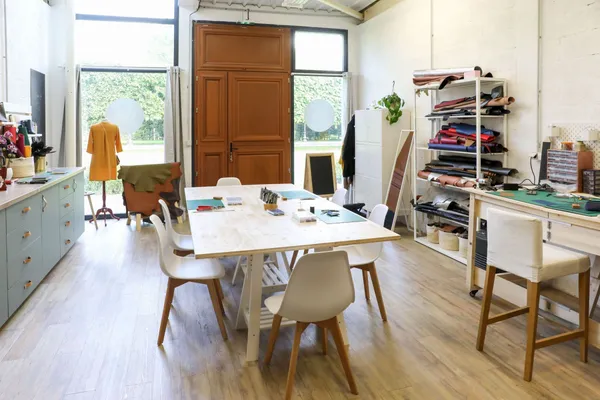 Créez votre sac pochette en cuir - Afbeelding nr. 1 - Wecandoo