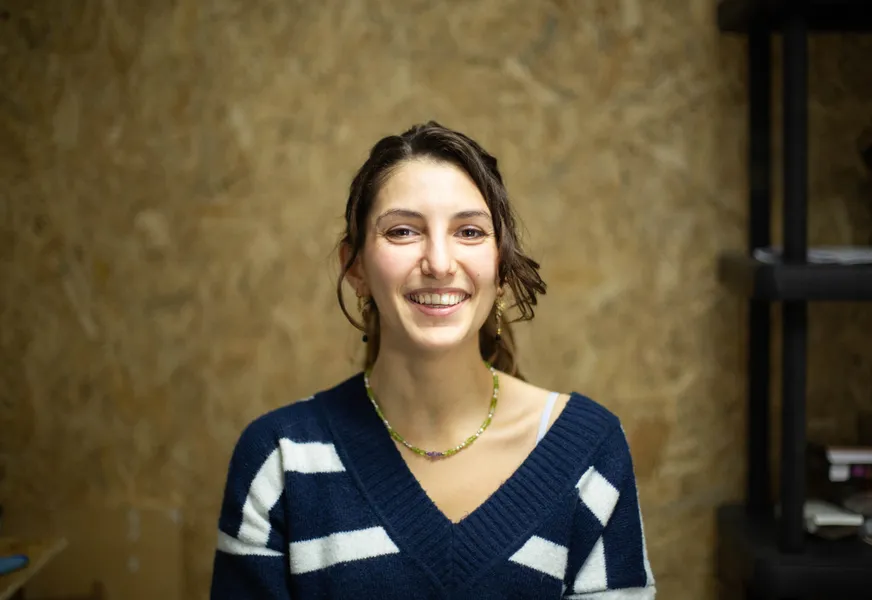 Marie : Vitrailliste à Villeurbanne
