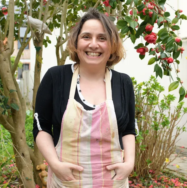 Laure: Artisan Céramiste in Rennes