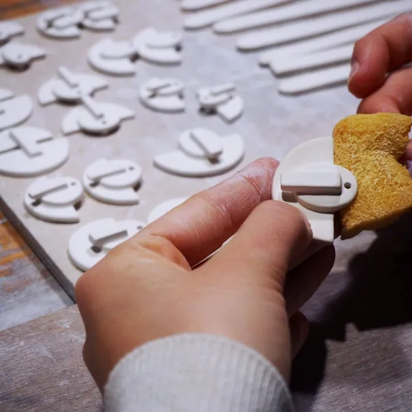 Créez vos bijoux  en céramique - Image n°2 - Wecandoo