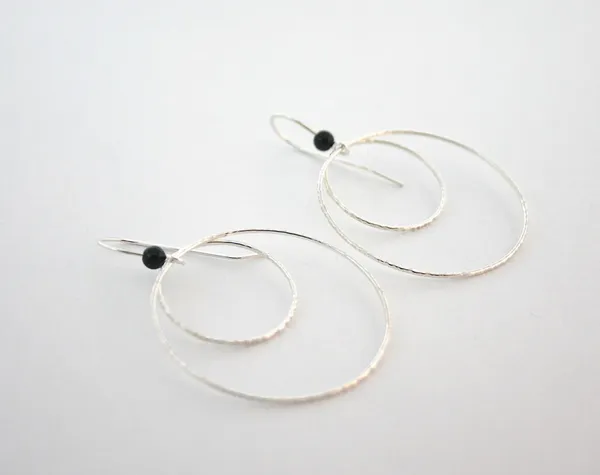 Fabriquez vos boucles d'oreilles en argent - Image n°4 - Wecandoo