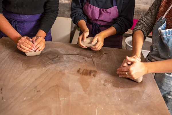 Tournez et modelez votre service à thé - 2J - Image n°2 - Wecandoo