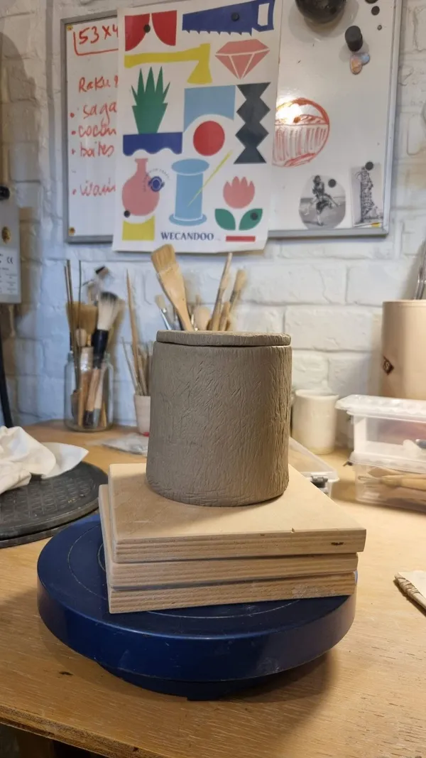 Throw your own butter crock - Image n°2 - Wecandoo