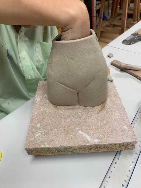 Modelez votre vase femme - Image n°3 - Wecandoo