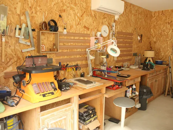 Réalisez votre miroir en bois (rond ou rectangulaire) - Image n°3 - Wecandoo