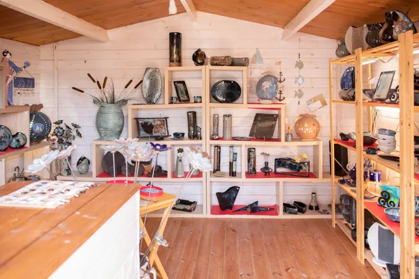 Réalisez votre vase rond à la plaque - Image n°1 - Wecandoo