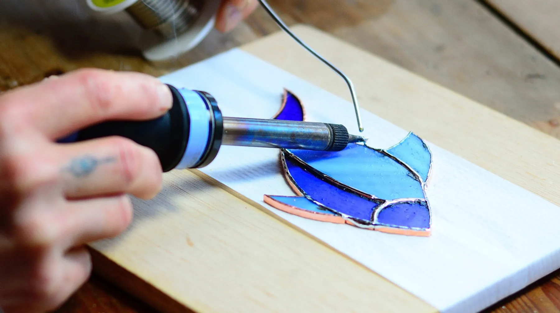 Initiez-vous à l'art du vitrail - Image n°5 - Wecandoo