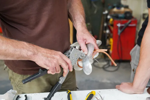 Concevez et fabriquez votre lampe en métal - Afbeelding nr. 4 - Wecandoo