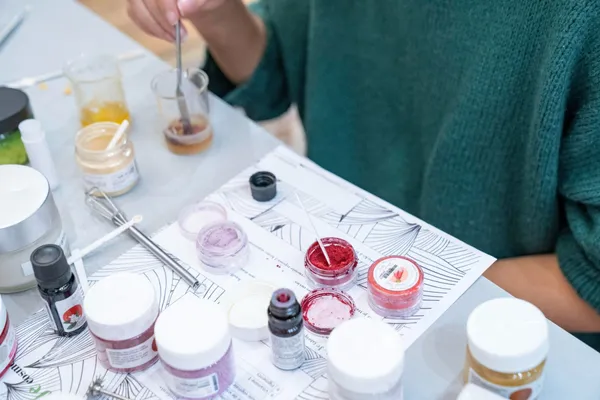 Fabriquez vos rouges à lèvres - Image n°2 - Wecandoo