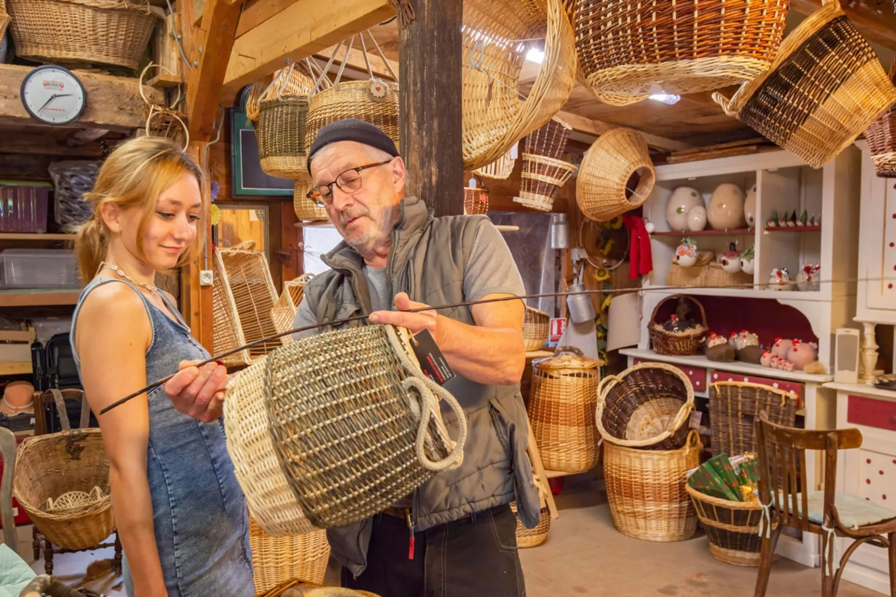 Réalisez votre corbeille ou panier rond en osier - Image n°2 - Wecandoo