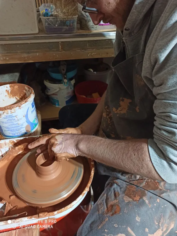 Tournez et modelez 4 bols en céramique - Image n°4 - Wecandoo