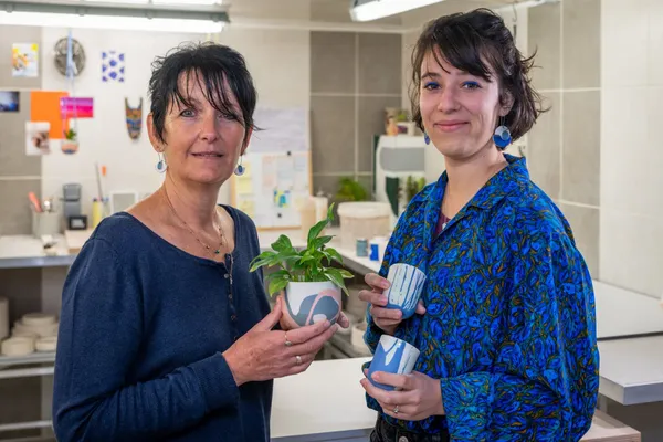 Coulez votre duo de tasses en porcelaine - Image n°4 - Wecandoo