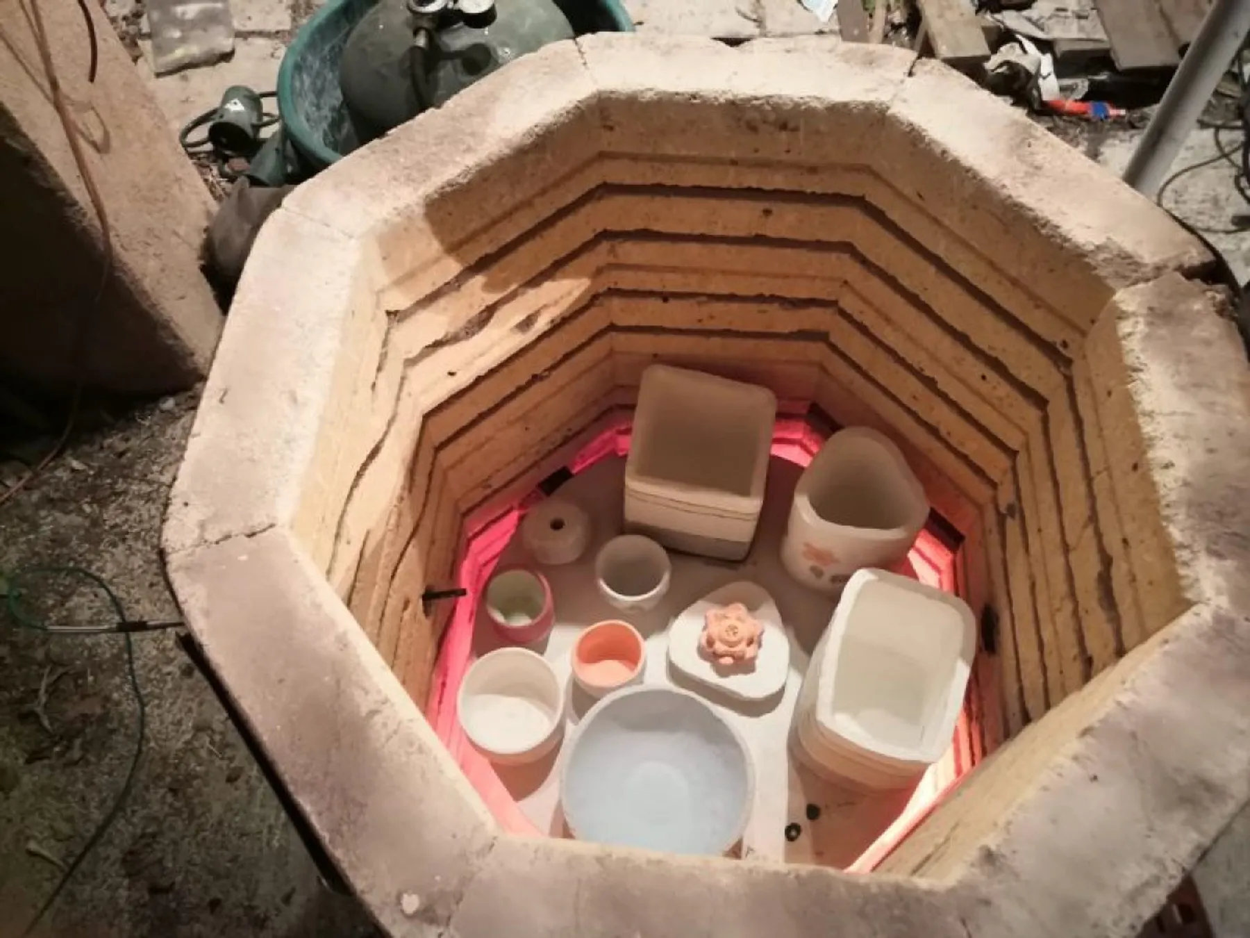 Modelez votre pièce cuite au raku - 2J - Image n°3 - Wecandoo