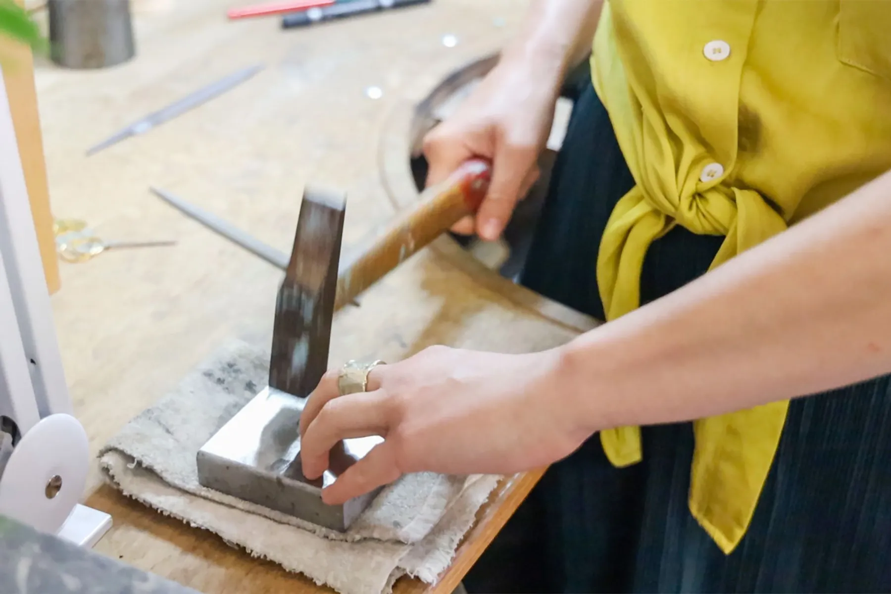 Créez votre bague enroulée en argent éthique doré - Afbeelding nr. 2 - Wecandoo