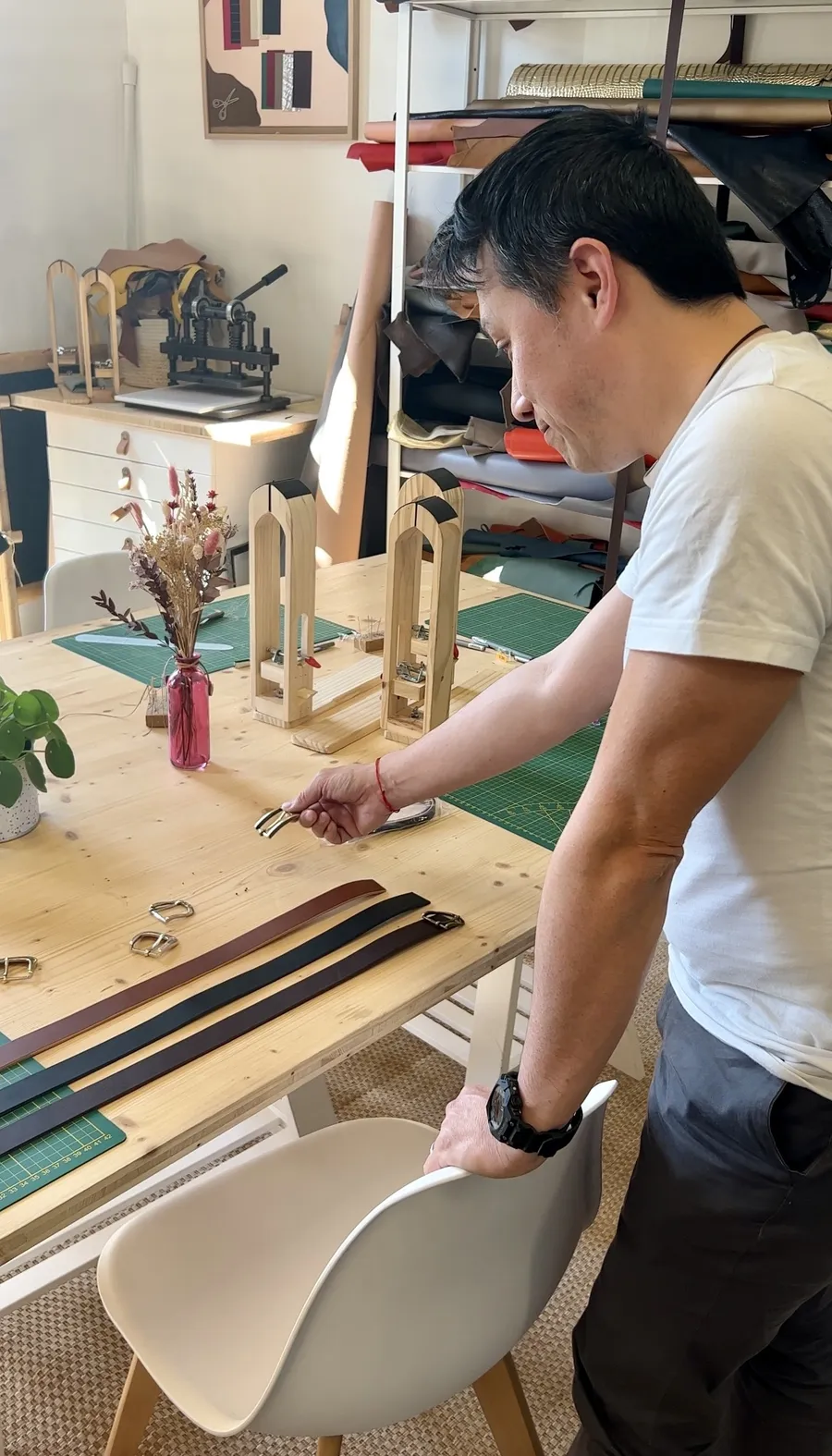 Créez votre ceinture en cuir avec Emilie et Laetitia - Image n°1 - Wecandoo