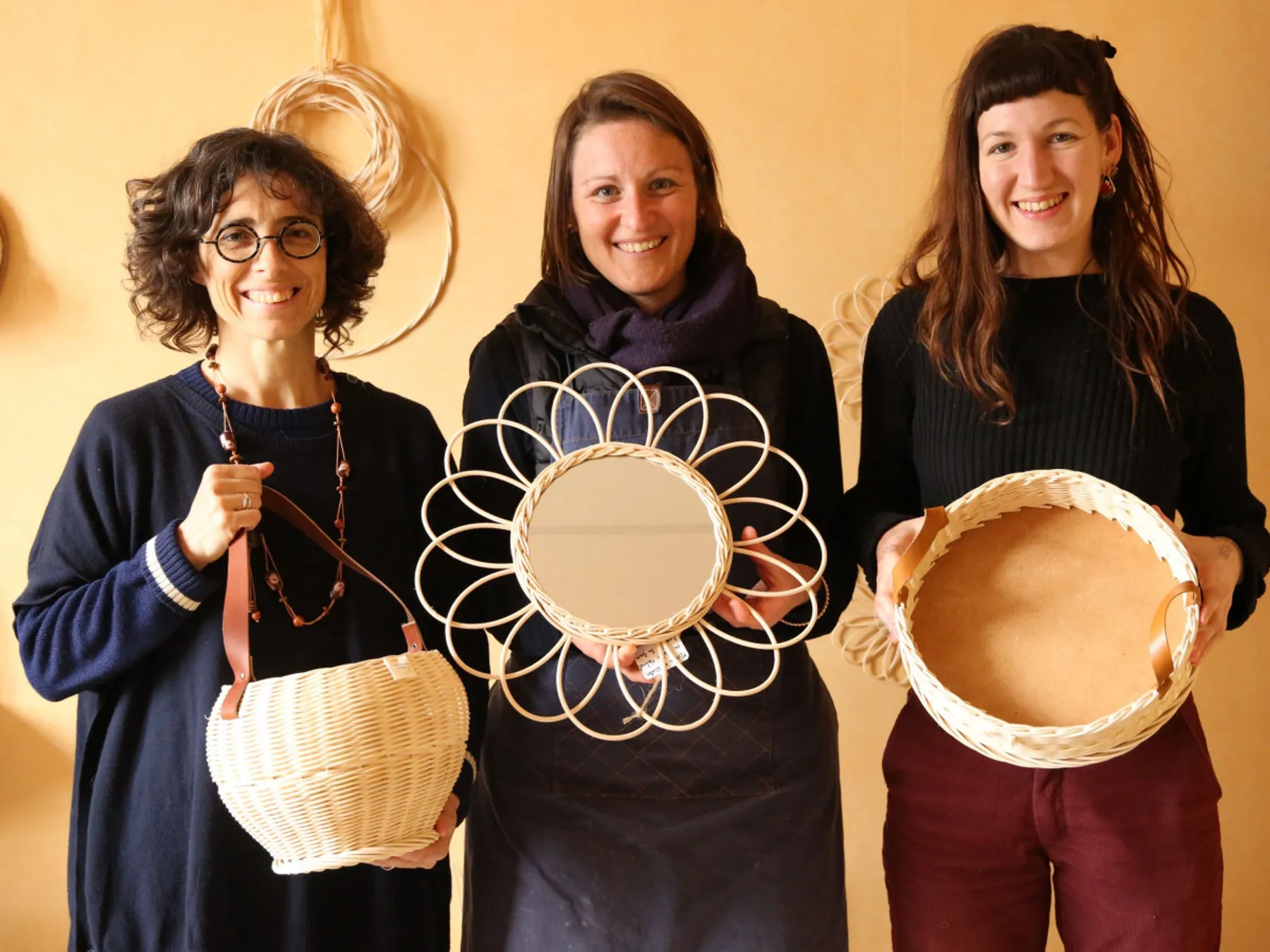 Réalisez votre miroir en rotin - Image n°4 - Wecandoo