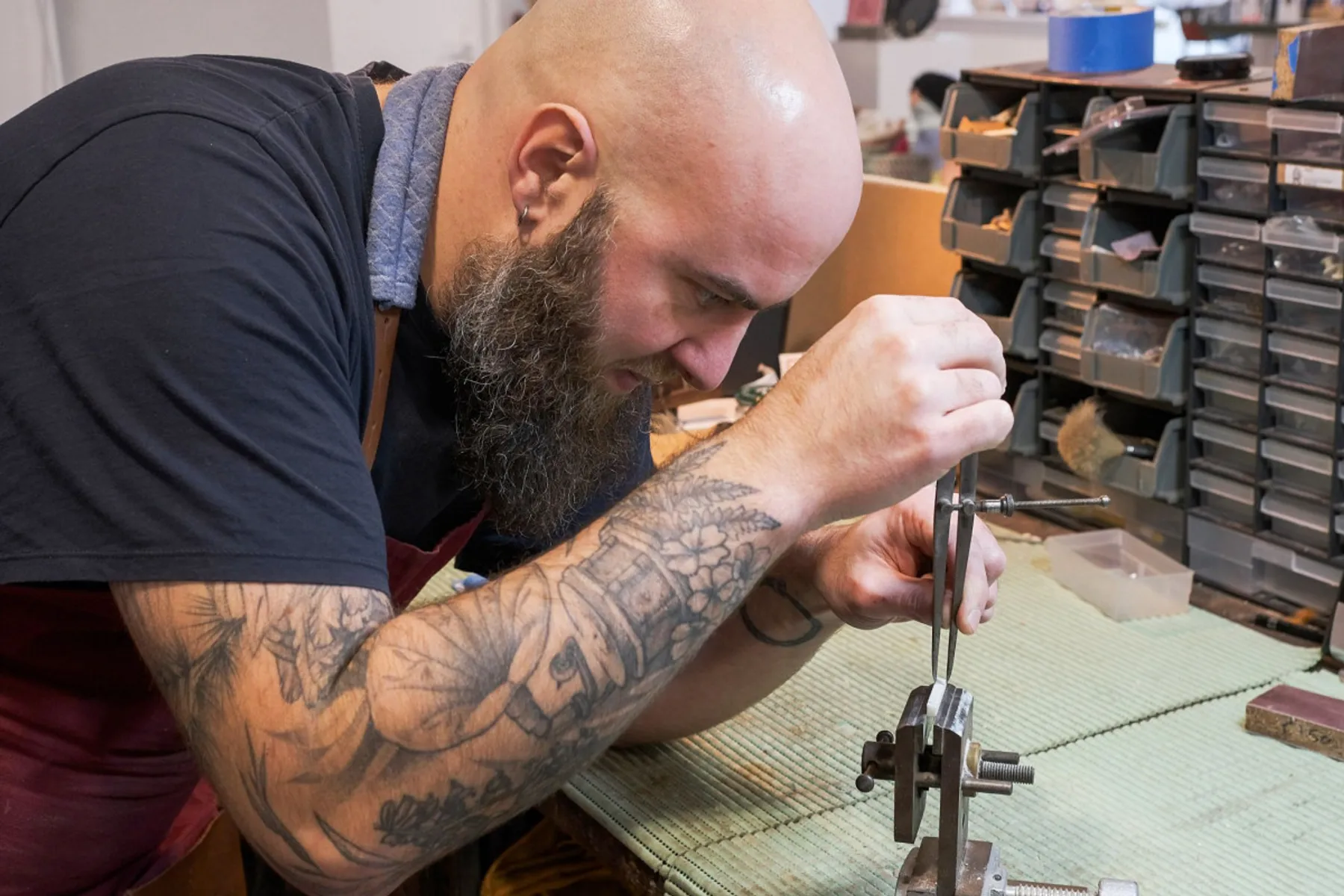 Fabriquez votre sillet personnalisé et réglez votre guitare - Afbeelding nr. 4 - Wecandoo