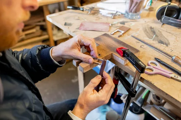 Fabriquez vos boucles d'oreilles en bois - Afbeelding nr. 3 - Wecandoo