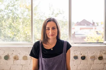 Stephania: Ceramic artist in Brussel