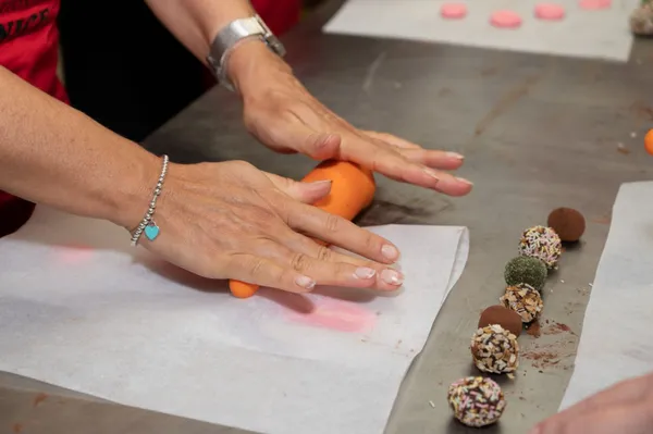 Wecandoo - Confectionnez vos bonbons de chocolat