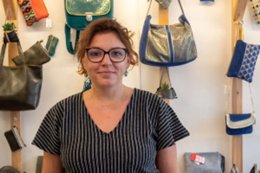 Camille : Couturière et maroquinière à Antibes