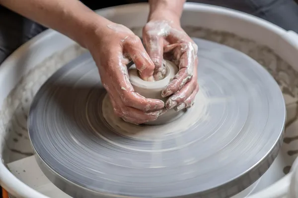 Initiez-vous au tour de potier - Afbeelding nr. 3 - Wecandoo