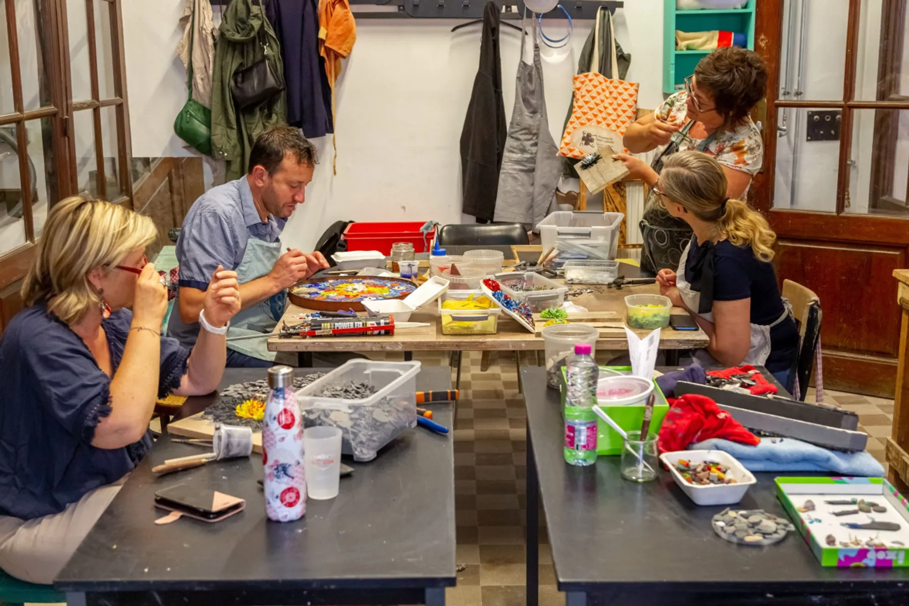 Fabriquez votre miroir en mosaïque - Image n°2 - Wecandoo