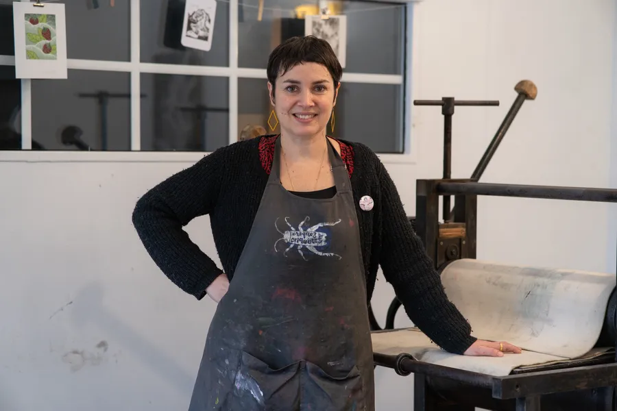 Elsa: Graveuse in Rezé