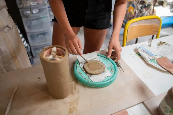 Réalisez votre vase rond à la plaque - Image n°4 - Wecandoo