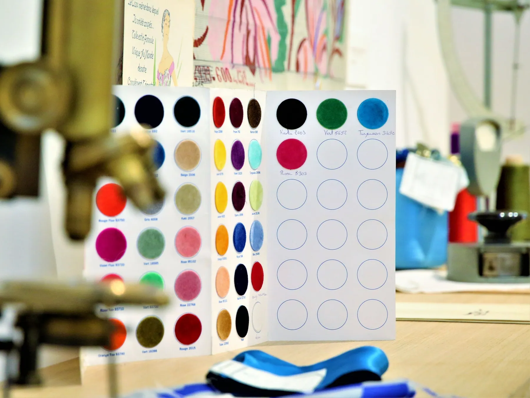 Découvrez le tissage avec de la soie - Image n°3 - Wecandoo