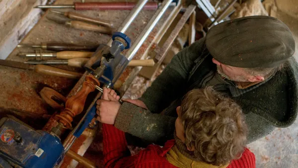 Réalisez votre tabouret en bois - Image n°1 - Wecandoo
