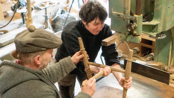 Réalisez votre tabouret en bois - Image n°3 - Wecandoo