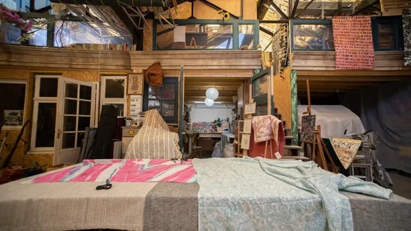 Confectionnez votre courtepointe en lin garnie de laine sur une journée - Image n°1 - Wecandoo