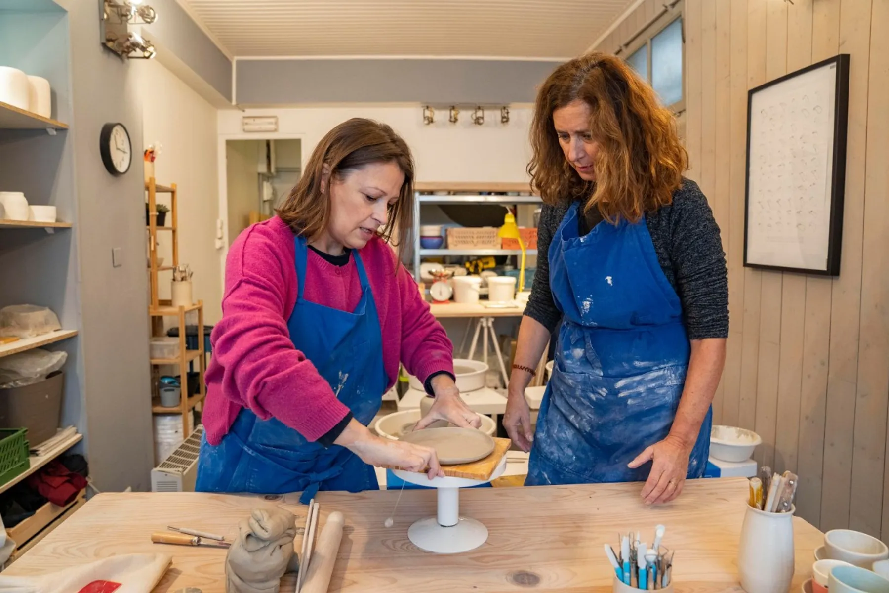 Modelez votre trio de pièces en céramique - Image n°2 - Wecandoo