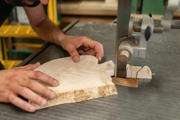 Fabriquez votre planche à découper - Image n°3 - Wecandoo