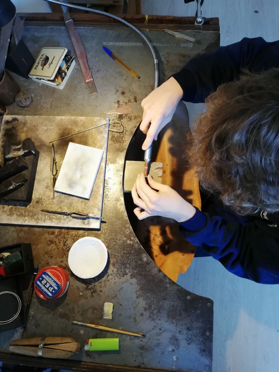 Créez votre bague martelée en argent - Image n°1 - Wecandoo