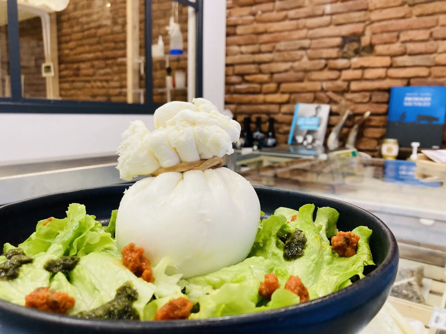 Réalisez votre Burrata et Mozzarella artisanales - Image n°4 - Wecandoo