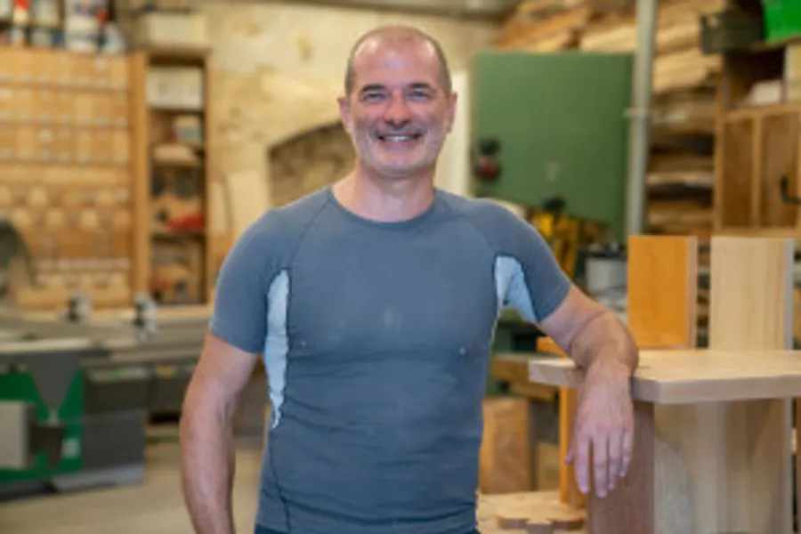Stephan : Ébéniste à Montpellier