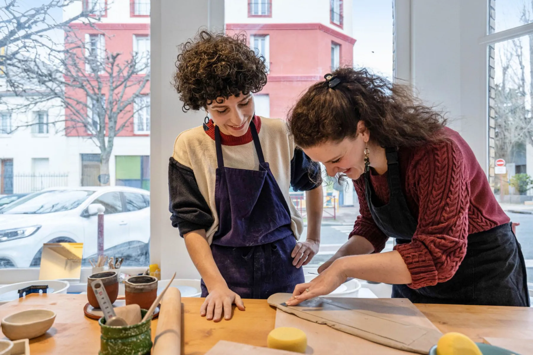 Modelez votre set à thé en céramique - Image n°2 - Wecandoo