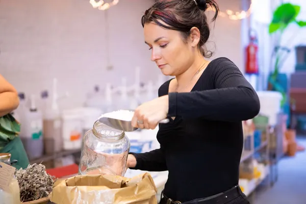 Fabriquez vos produits ménagers naturels - Image n°4 - Wecandoo