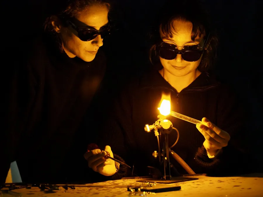 Découvrez le soufflage de verre au chalumeau - Image n°1 - Wecandoo