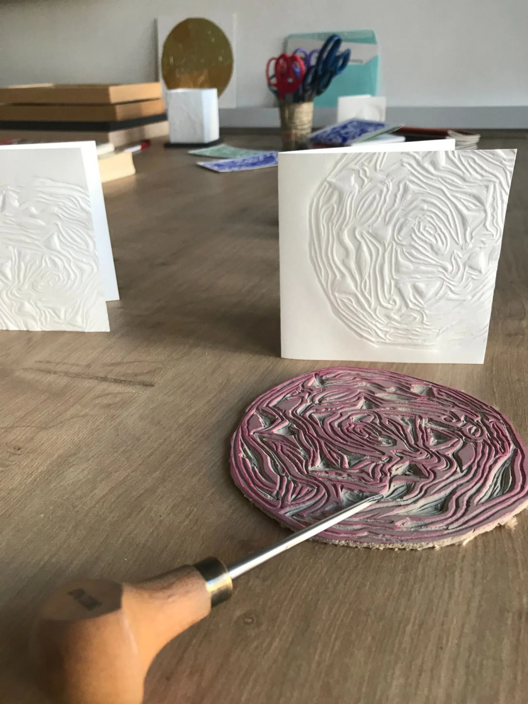 Créez vos cartes postales gaufrées - Afbeelding nr. 4 - Wecandoo